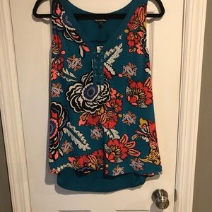 Express sleeveless shirt